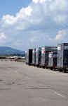 airport-cargo-3we.jpg (95751 Byte) cargo picture