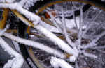 bicycle-snow-x6k8.jpg (167140 Byte) snow bike picture