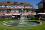 fountain-5bwp.jpg (164892 Byte) Buergenstock